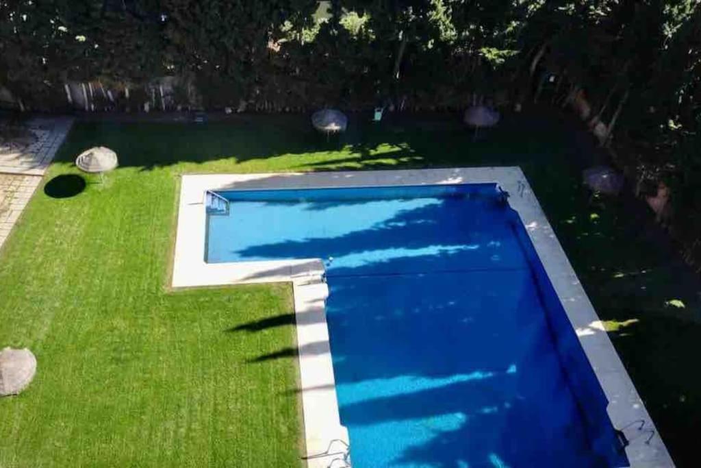 マルベーリャDuplex Beach Cabopinoアパートメント エクステリア 写真
